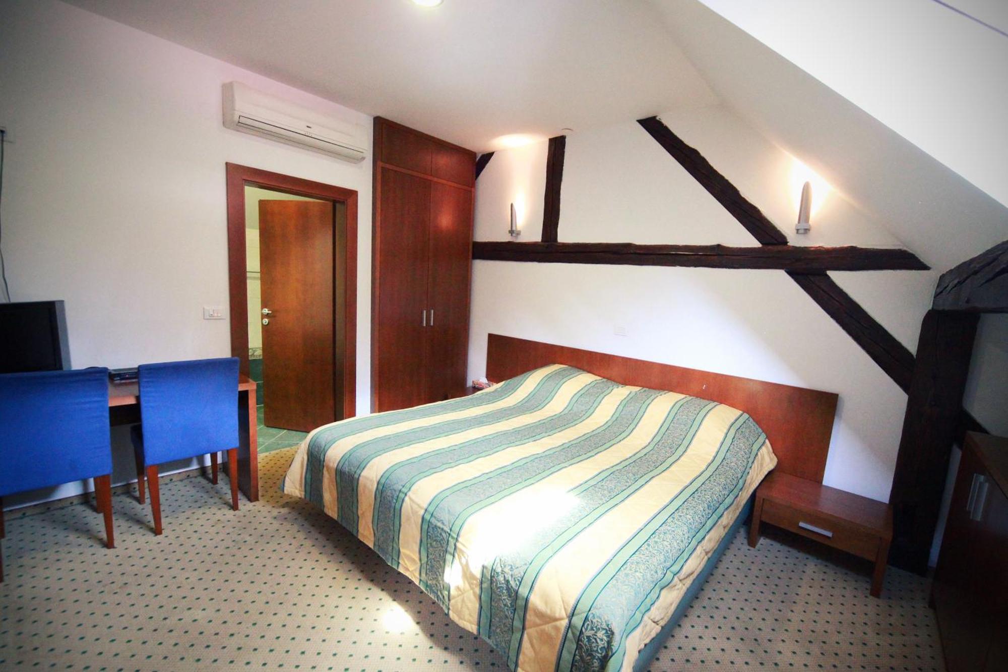 Guest House Pri Vodniku Ljubljana Kültér fotó