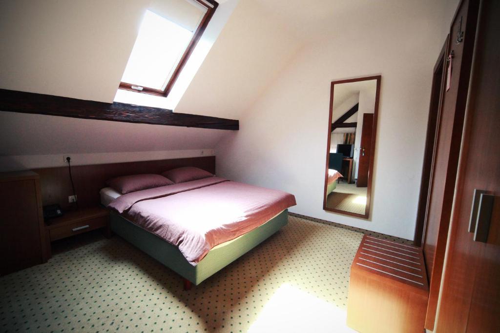 Guest House Pri Vodniku Ljubljana Szoba fotó
